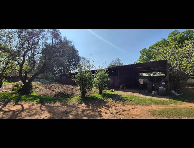 20,234M² SMALLHOLDING FOR SALE IN RYNFIELD AH